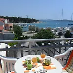 & Marina View