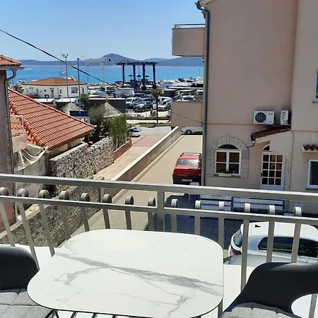 & Marina View 3*