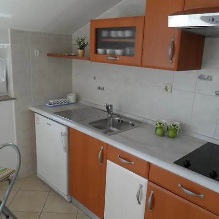 & Marina View בית הארחה 3*