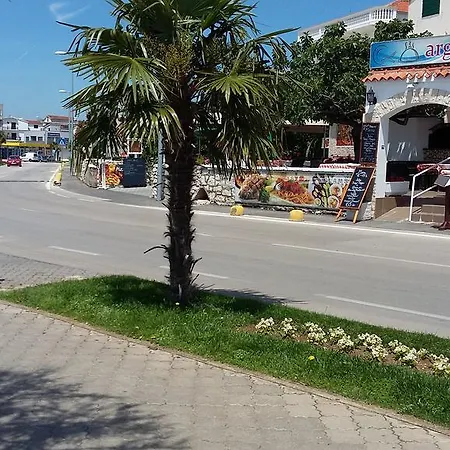 & Marina View Konukevi Vodice