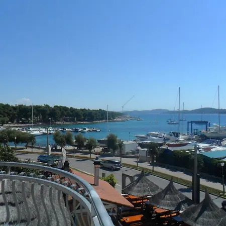& Marina View Guest house 3*