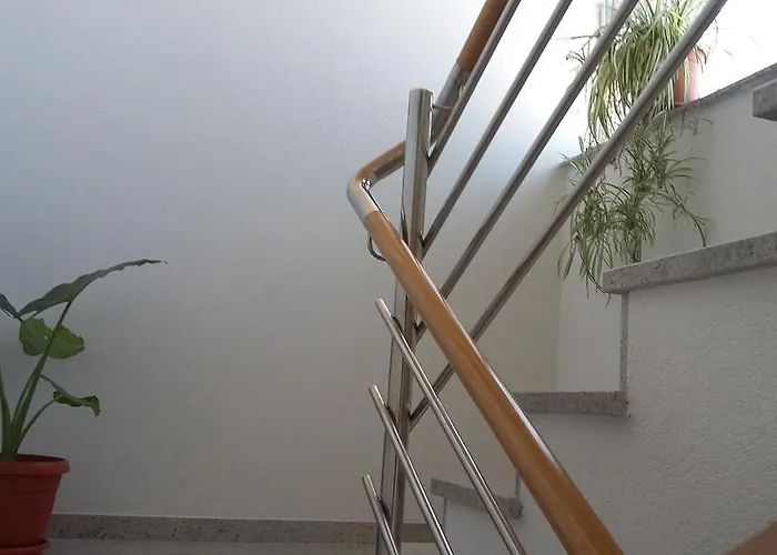 ゲストハウス & Marina View 3*